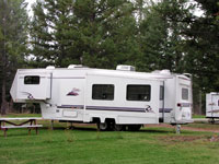 20 Full Service Sites (some pull-through), 10 Tent Sites RV Sites